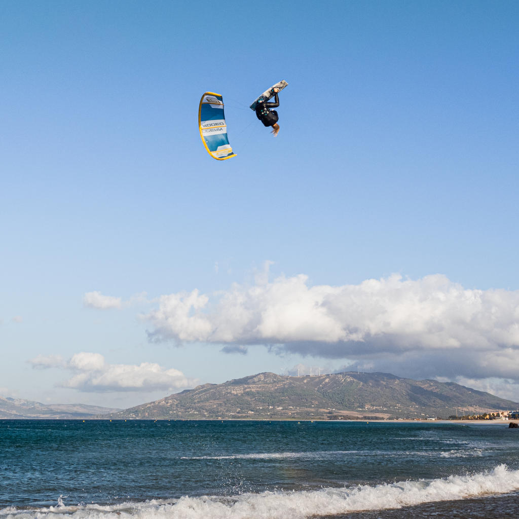 Ocean Rodeo Rise Big Air Freestyle Aluula kite Samuel Cardenas